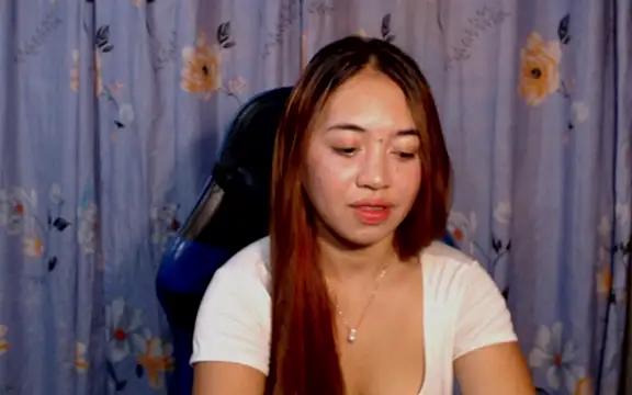 pinay mayahiga online show from 04/05/26, 05:26