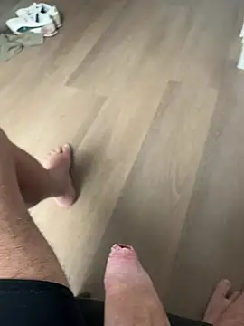 longdong00789 online show from 04/21/26, 08:42