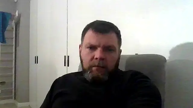 Hot Adonis online show from 02/11/26, 08:36