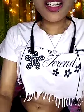 Maliha Chowdhury online show from 04/18/26, 06:01