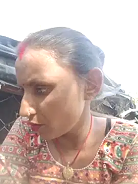 Juli rathore online show from 03/15/26, 09:04