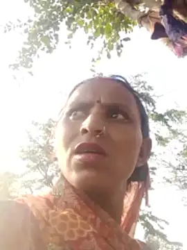 Juli rathore online show from 04/02/26, 11:08