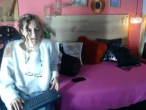 maria Turner1 online show from 04/19/26, 08:57