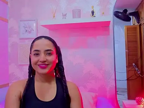 Emma Thompssonn online show from 03/06/26, 11:50