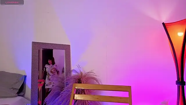 fransheskarossi online show from 04/18/26, 12:09