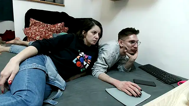 Crista-Elio online show from 04/04/26, 04:59