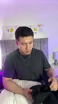 Alexander Connor online show from 05/12/26, 12:02