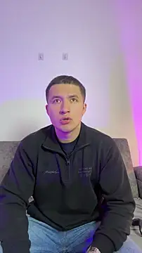 Snapshot of Alexander_Connor chatting on 06/19/26, 11:47 Alexander Connor online show from 06/19/26, 11:47
