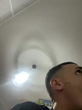 piccolo2002 online show from 02/05/26, 05:17