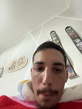 piccolo2002 online show from 04/06/26, 05:41