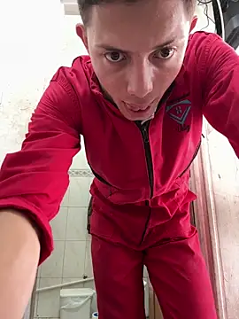 santiObrero online show from 03/24/26, 05:18