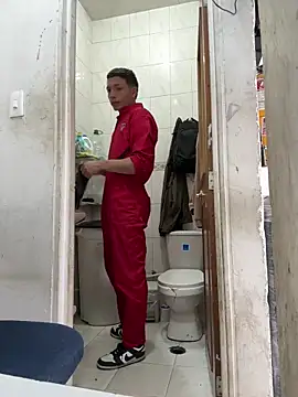 santiObrero online show from 03/25/26, 03:07