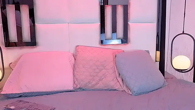 JuneCollins online show from 02/27/26, 09:15