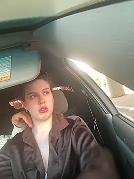 LilianBliss online show from 05/22/26, 04:23