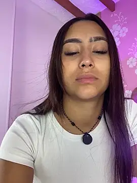 Snapshot of MadisonFox1 chatting on 02/11/26, 11:59 MadisonFox1 online show from 02/11/26, 11:59