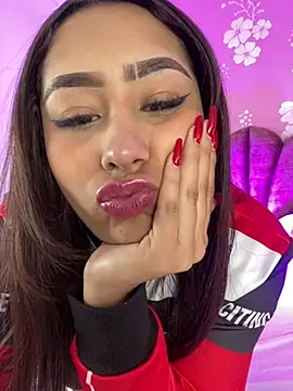 Snapshot of MadisonFox1 chatting on 02/14/26, 11:40 MadisonFox1 online show from 02/14/26, 11:40