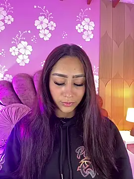 Snapshot of MadisonFox1 chatting on 02/20/26, 11:32 MadisonFox1 online show from 02/20/26, 11:32