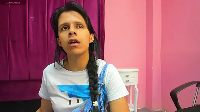 mitzukywinteer online show from 04/21/26, 08:44