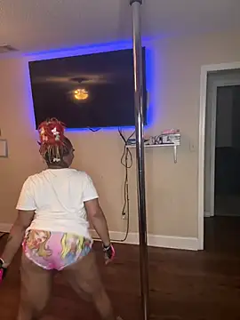 Snapshot of nikdicsucka chatting on 03/16/26, 12:49 nikdicsucka online show from 03/16/26, 12:49