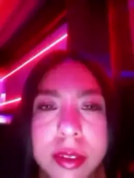 PetitteCorazon online show from 02/07/26, 05:00