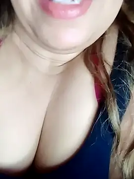 Naughty-Yousra online show from 03/01/26, 12:07