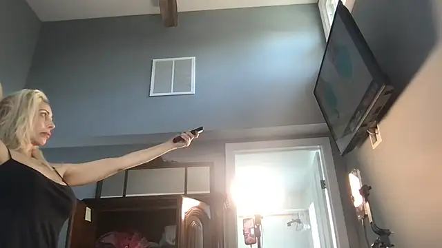 LindseyFAFO online show from 04/11/26, 03:27