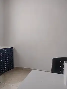 Juanstevan2724 online show from 02/01/26, 05:44