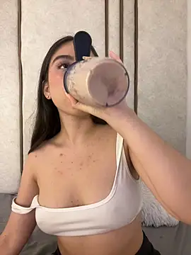 lilithdya online show from 02/15/26, 07:43