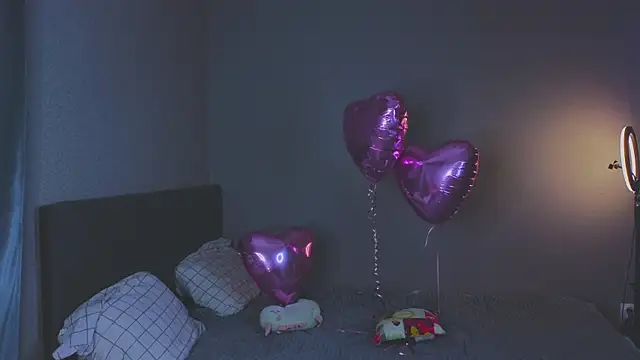 Kamilife online show from 02/15/26, 04:20