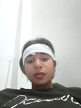 Cute-Natashaa online show from 03/03/26, 04:35