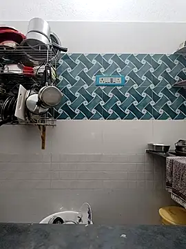 Hot-Tinaa online show from 04/20/26, 02:03