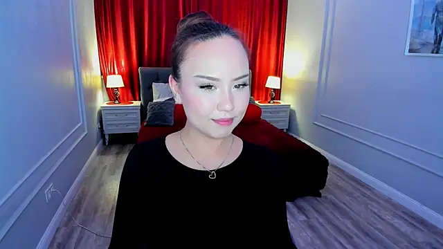 GlowMe online show from 03/11/26, 07:31