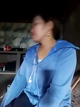 lia-coy online show from 03/10/26, 03:00