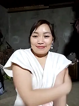 lia-coy online show from 03/25/26, 04:46