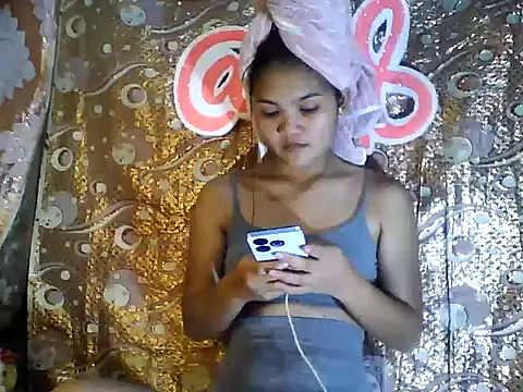 PinaySkinnyJust18 online show from 02/20/26, 08:16