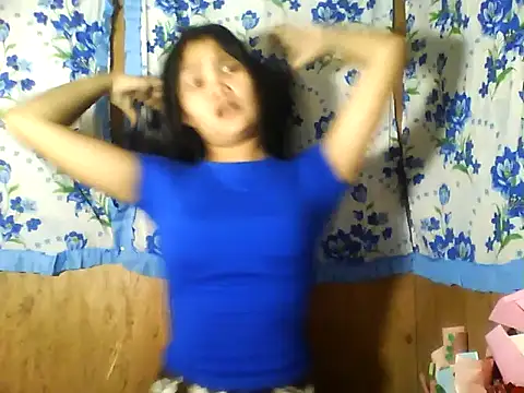 PinaySkinnyJust18 online show from 05/16/26, 11:14