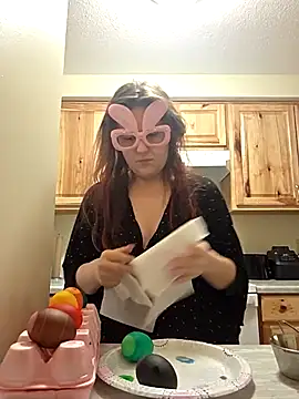 Ashlovescannabis online show from 04/05/26, 04:26