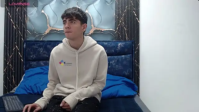 Snapshot of Lust_demian chatting on 02/24/26, 11:41 Lust demian online show from 02/24/26, 11:41