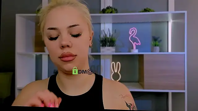 Snapshot of alexa_bonni chatting on 03/09/26, 07:56 alexa bonni online show from 03/09/26, 07:56