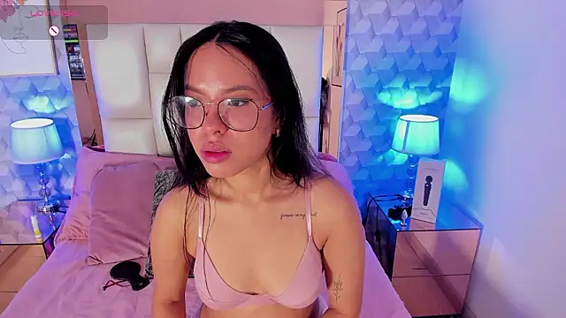 Rose Allure online show from 02/13/26, 11:39