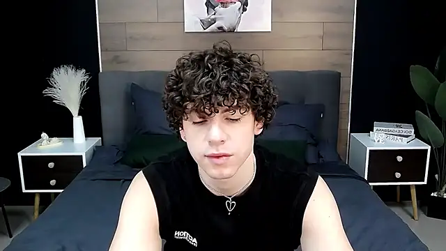 TylerGibson online show from 03/18/26, 06:38