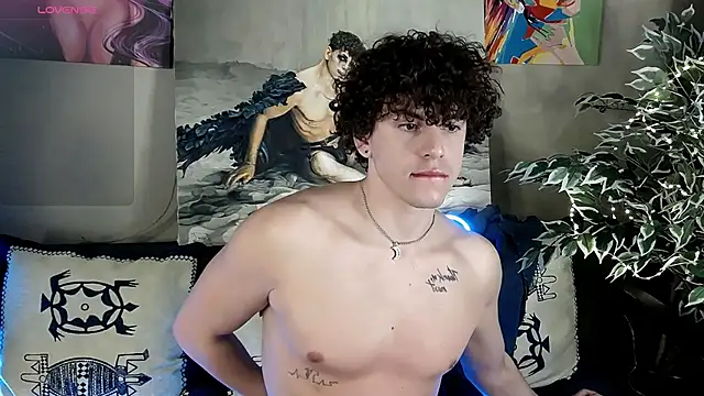 Snapshot of TylerGibson chatting on 04/23/26, 12:56 TylerGibson online show from 04/23/26, 12:56