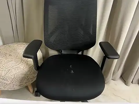 scissors99 online show from 04/19/26, 08:33