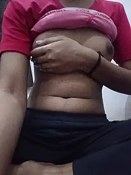 Snapshot of muskan-143 chatting on 03/04/26, 05:52 muskan-143 online show from 03/04/26, 05:52