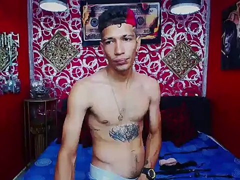 AGRECIT online show from 04/22/26, 01:45