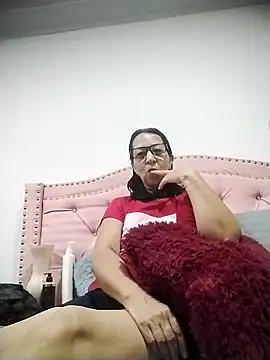 RosseLaure online show from 02/10/26, 02:26