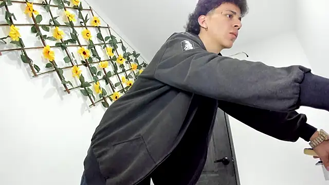 Maxxx bigcockx online show from 03/09/26, 02:26