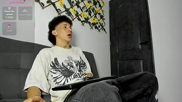 Maxxx bigcockx online show from 03/20/26, 01:32