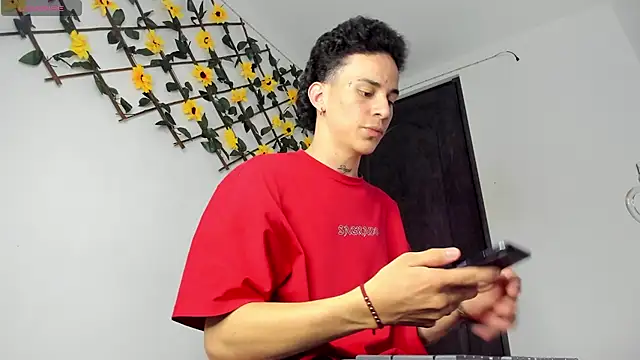Maxxx bigcockx online show from 05/22/26, 03:24