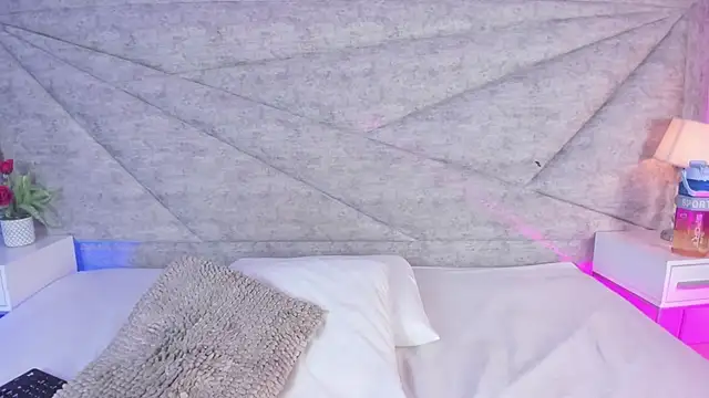 RousSweet- online show from 04/20/26, 09:49